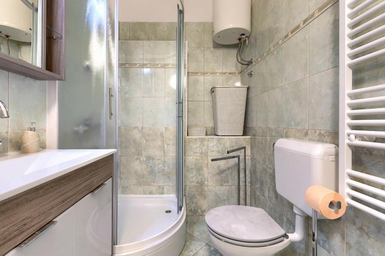 Stylish Flats With Two Bedrooms In Premantura Luaran gambar