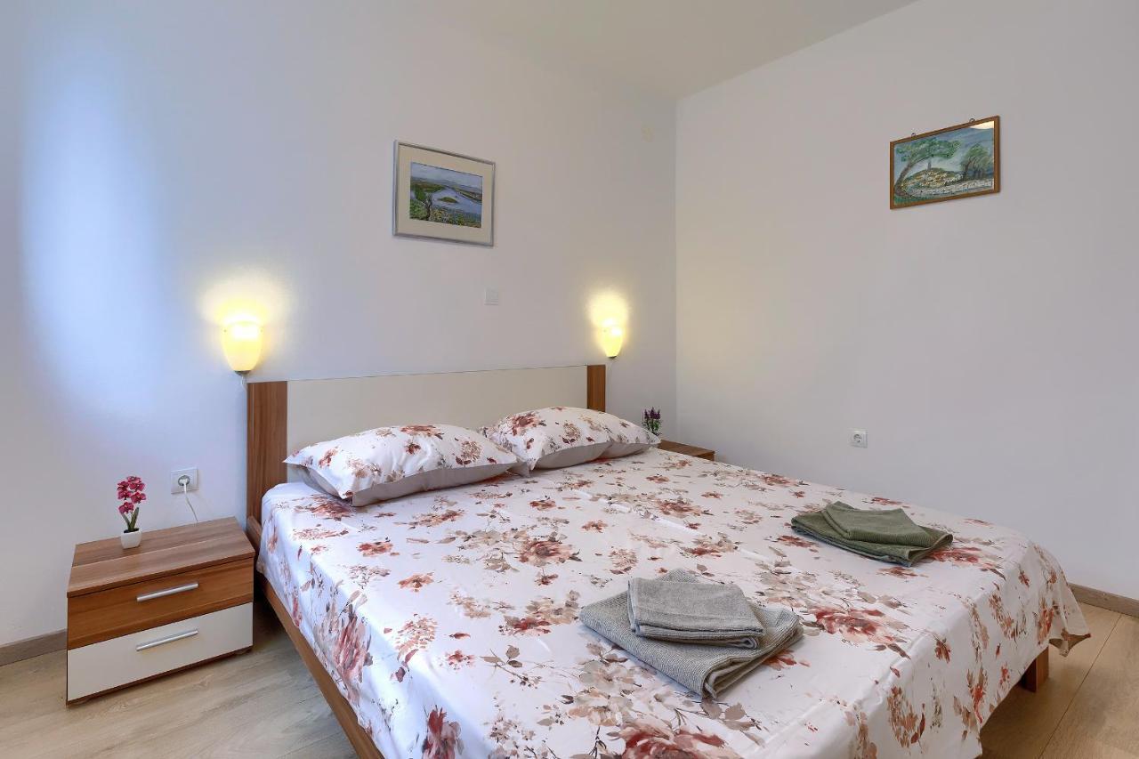 Stylish Flats With Two Bedrooms In Premantura Luaran gambar