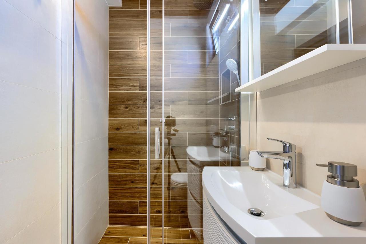 Stylish Flats With Two Bedrooms In Premantura Luaran gambar